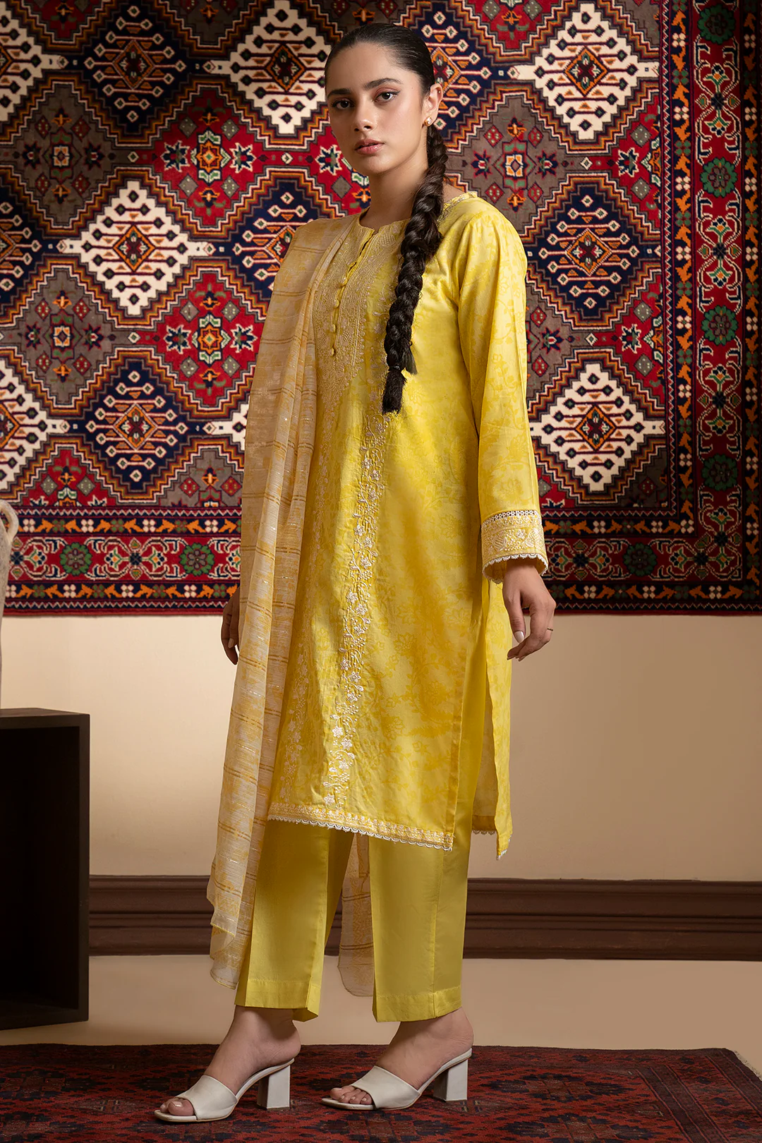 Embroidered Kurta Dupatta Trouser - 1939 - Image 5