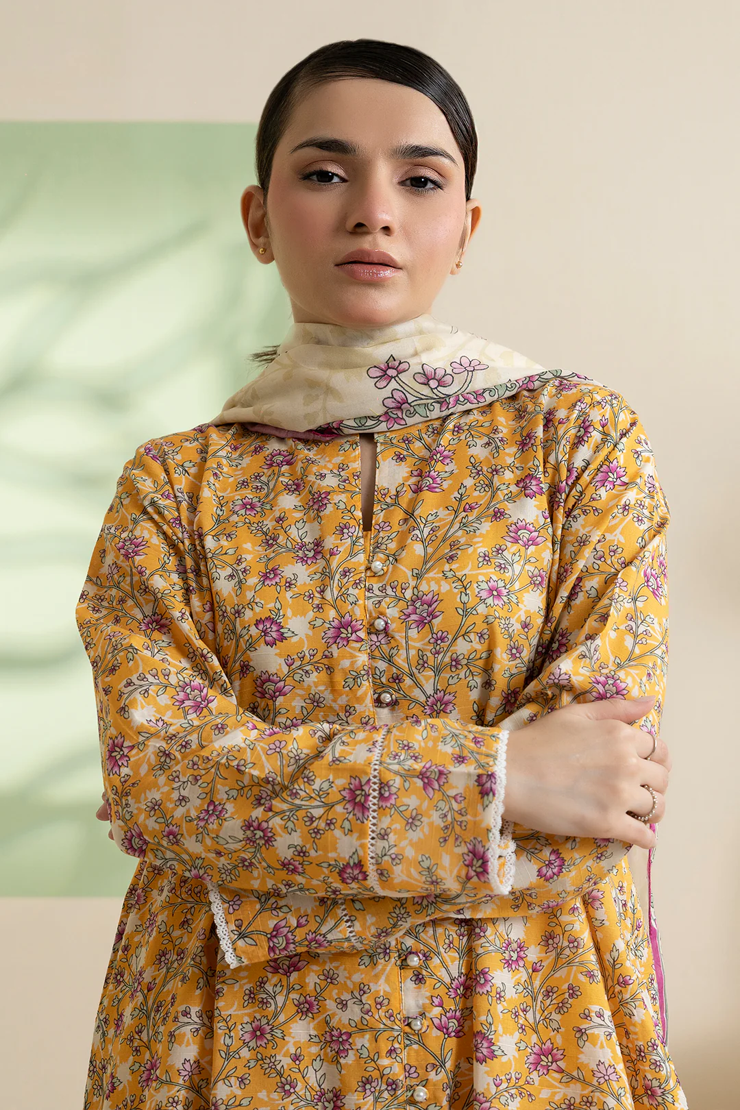 Kurta Dupatta Trouser - 1985 - Image 2