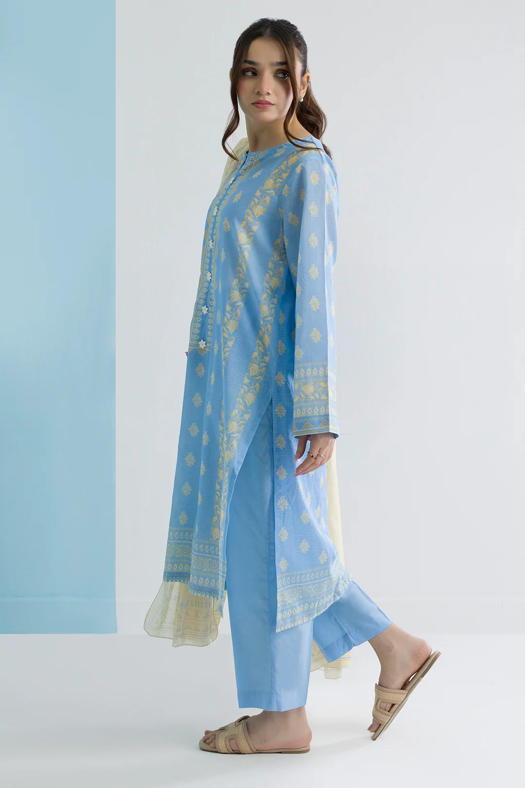 Kurta Dupatta Trouser - 1986 - Image 8
