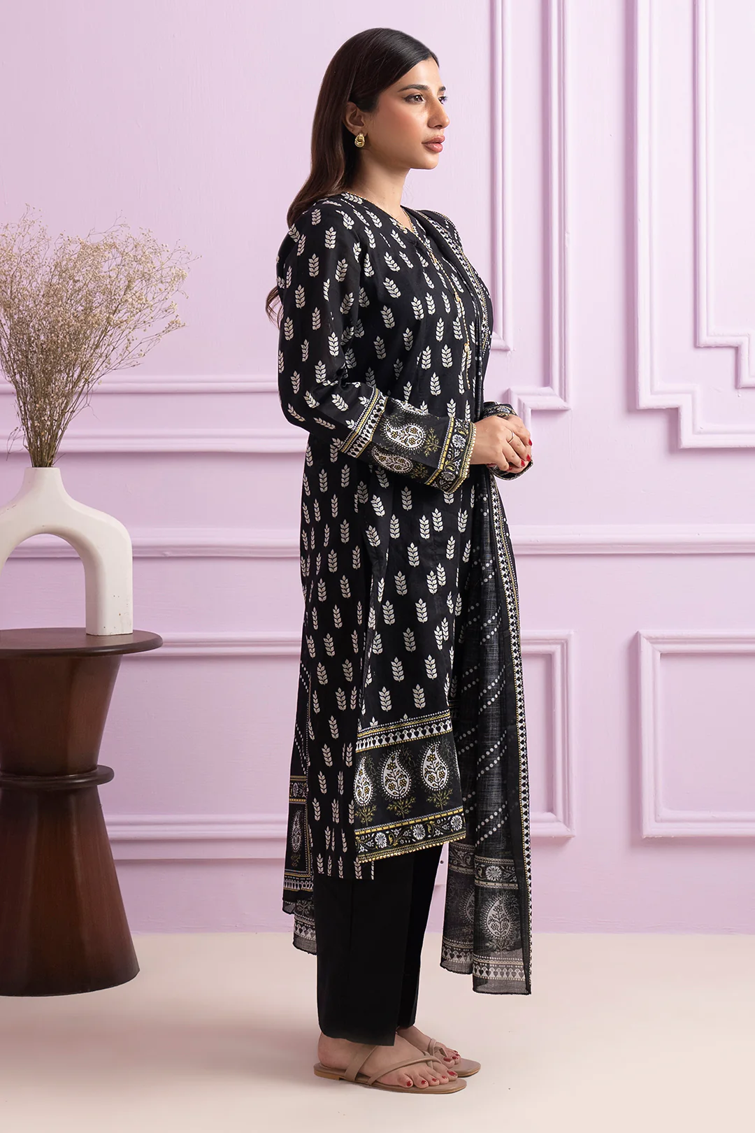 Kurta Dupatta Trouser - 2020 - Image 6