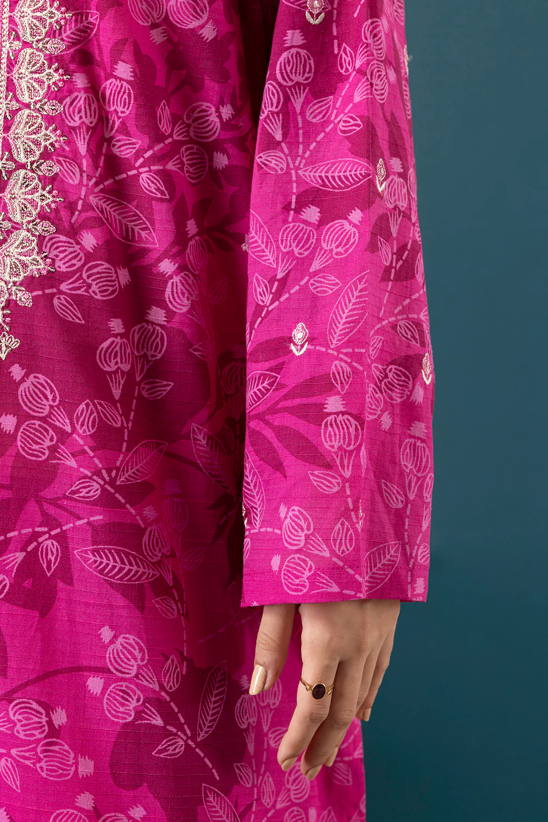 Embroidered Kurta Dupatta Trouser - 2140 - Image 5
