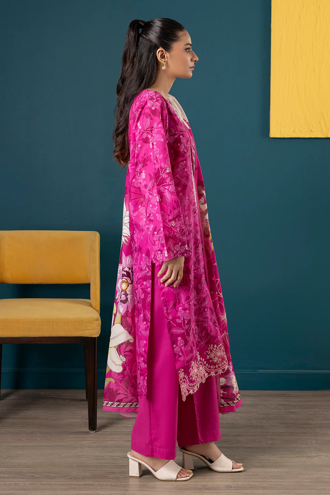 Embroidered Kurta Dupatta Trouser - 2140 - Image 7