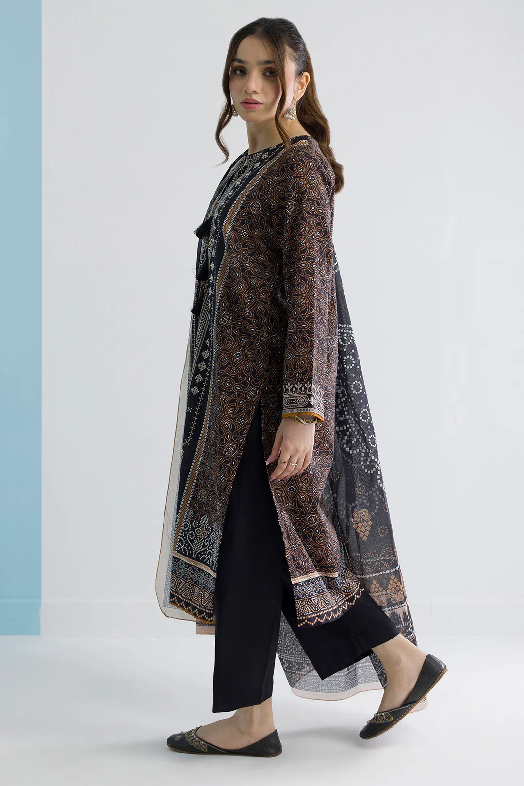 Kurta Dupatta Trouser - 2195 - Image 9