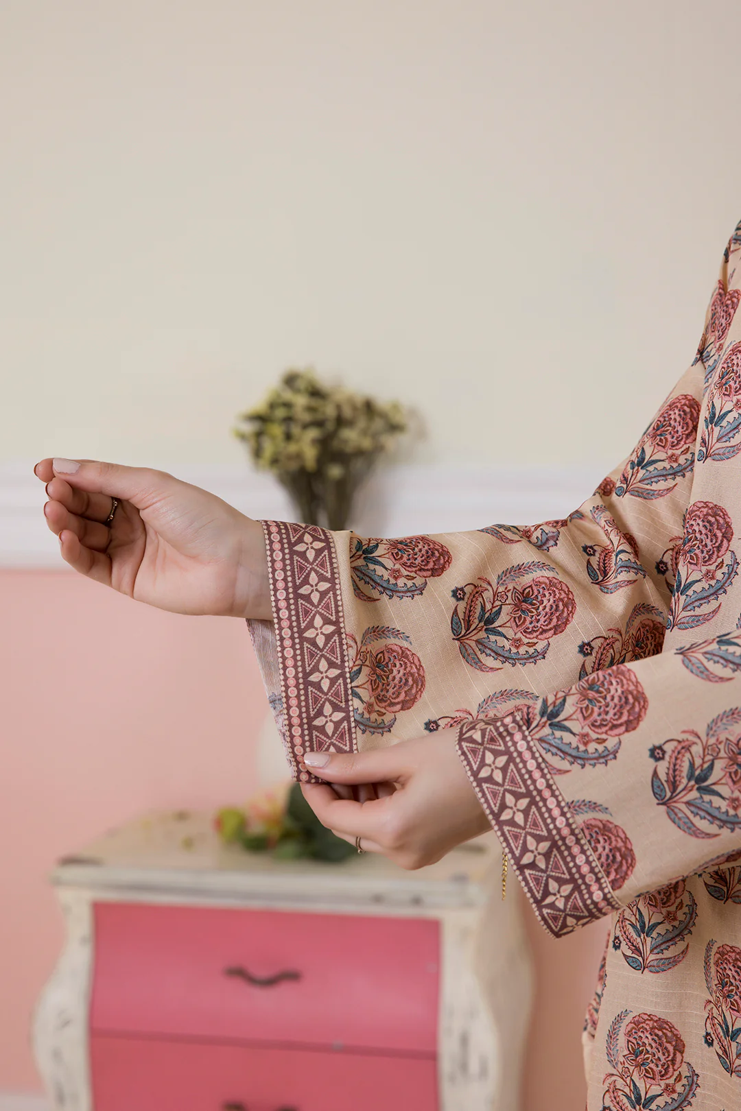 Kurta Dupatta Trouser - 2252 - Image 7