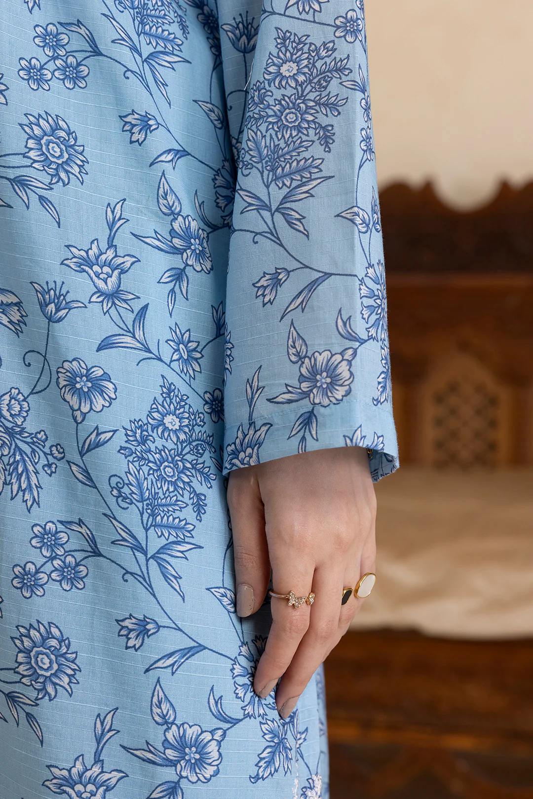 Embroidered Kurta Dupatta Trouser - 2265 - Image 6