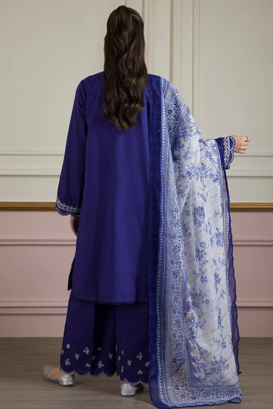 Embroidered Kurta Dupatta Trouser - 2545 - Image 9