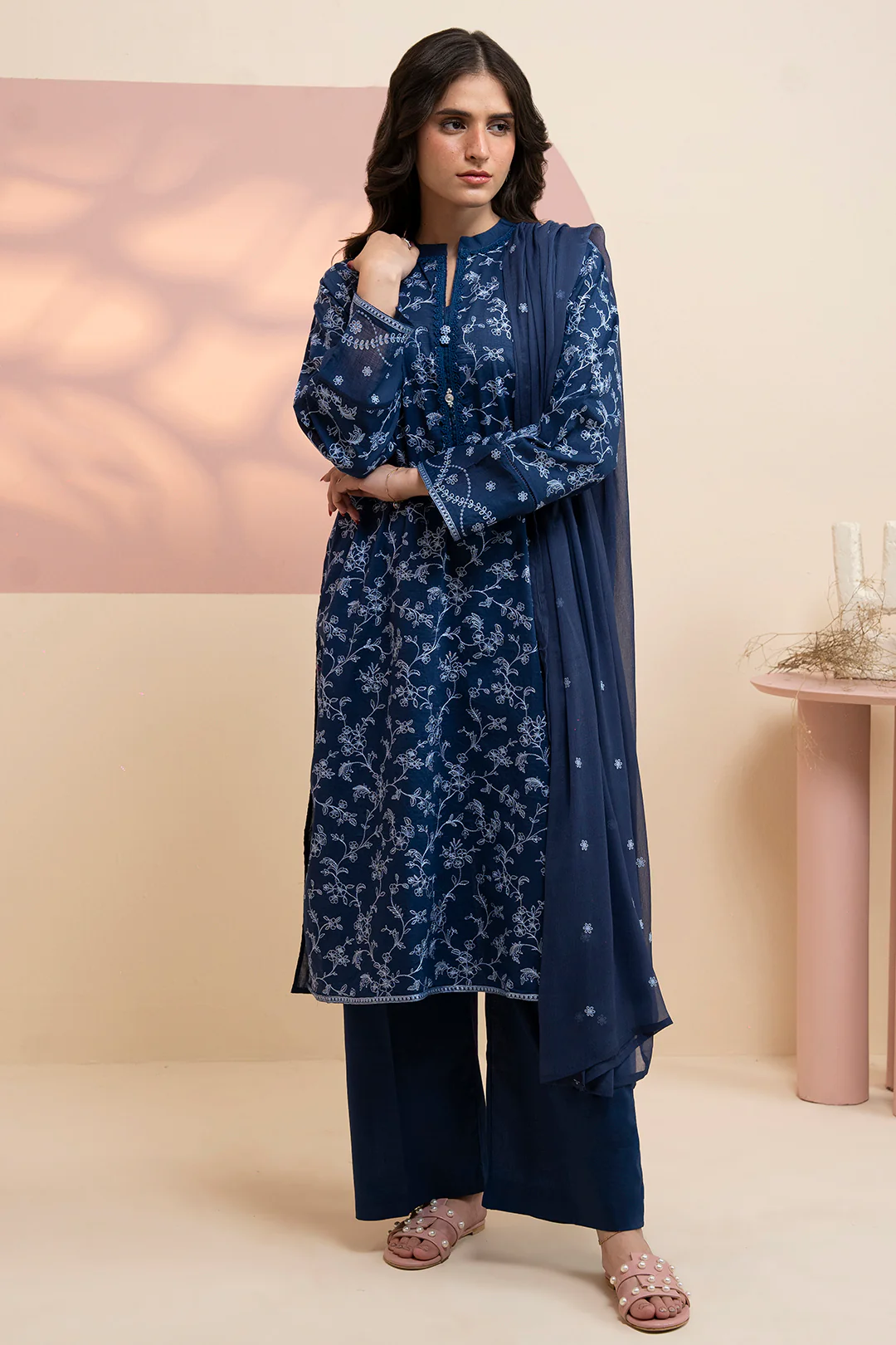 Embroidered Kurta Dupatta Trouser - 2584 - Image 4