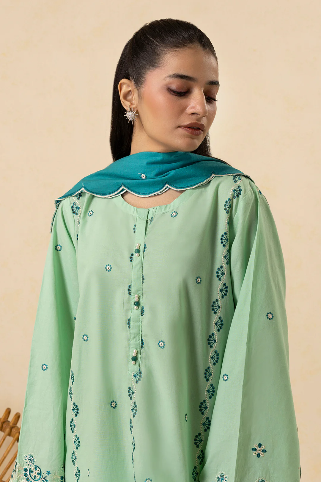 Embroidered Kurta Dupatta Trouser - 2610 - Image 4