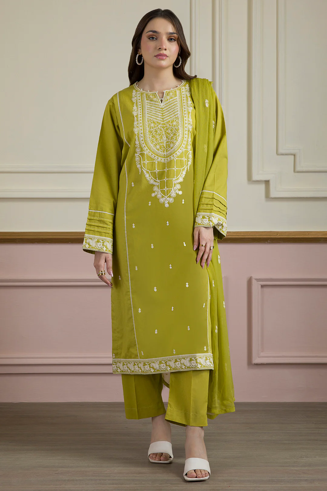 Embroidered Kurta Dupatta Trouser - 2612