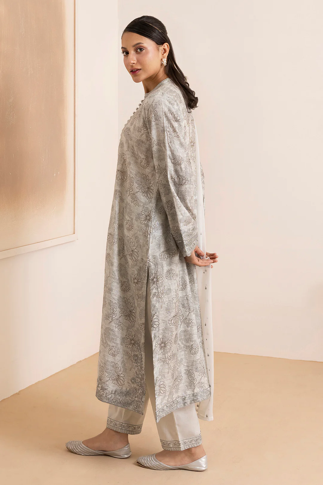 Embroidered Kurta Dupatta Trouser - 2636 - Image 6