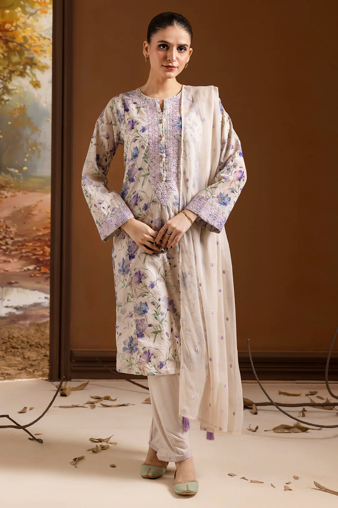 Embroidered Kurta Dupatta Trouser - 2639 - Image 3