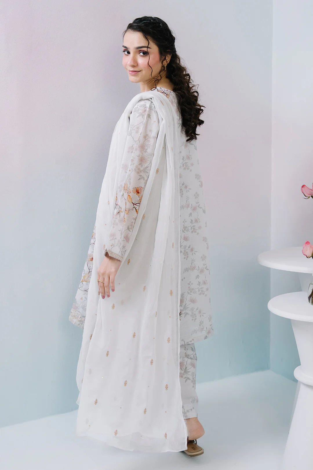Embroidered Kurta Dupatta Trouser - 2646 - Image 8