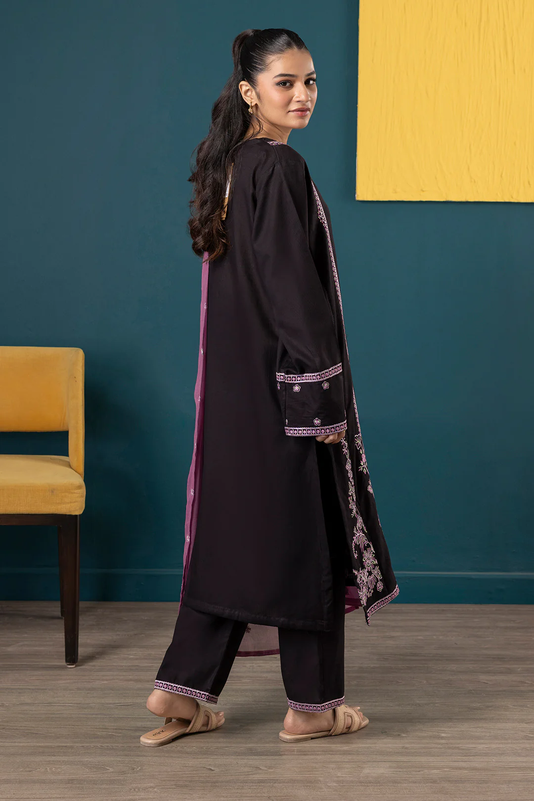 Embroidered Kurta Dupatta Trouser - 2834 - Image 7