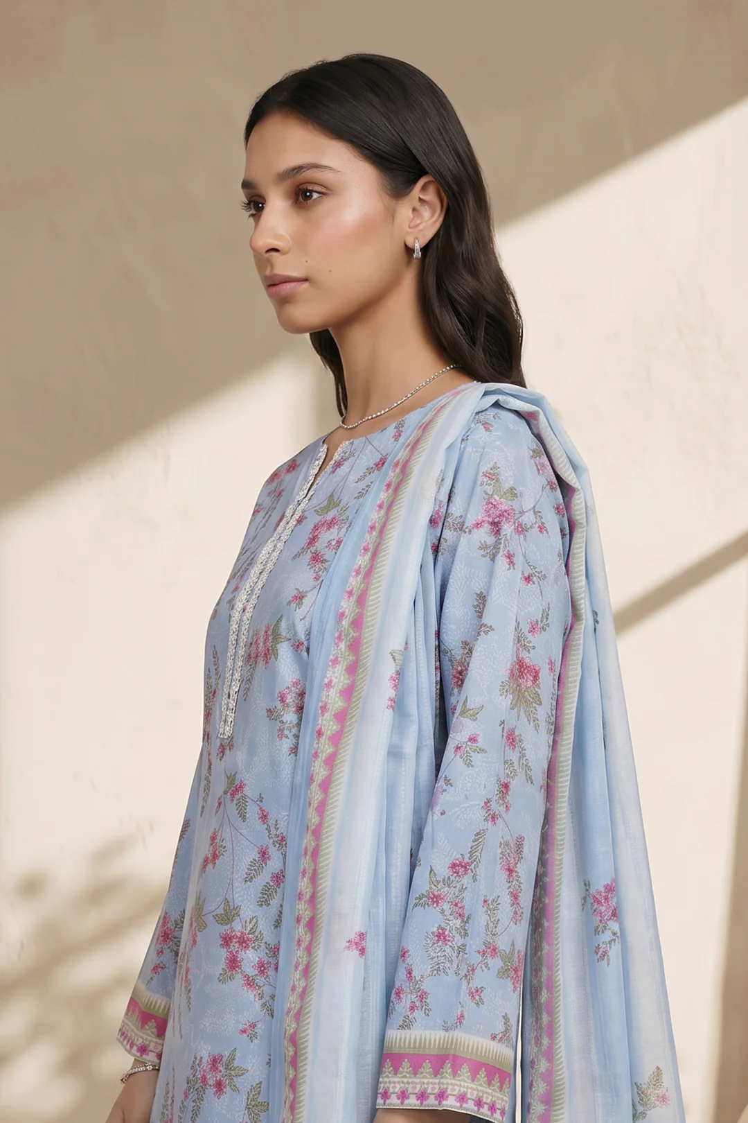 Kurta Dupatta Trouser - 1954 - Image 2
