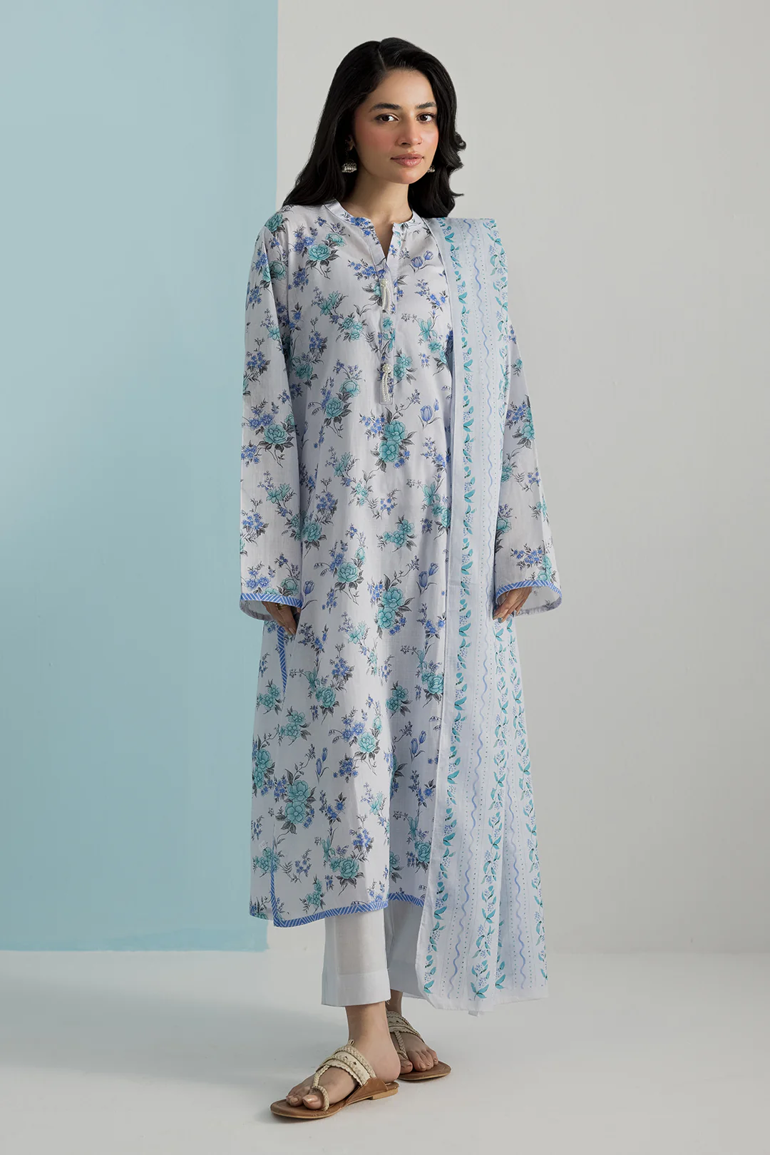 Kurta Dupatta Trouser - 2154 - Image 4