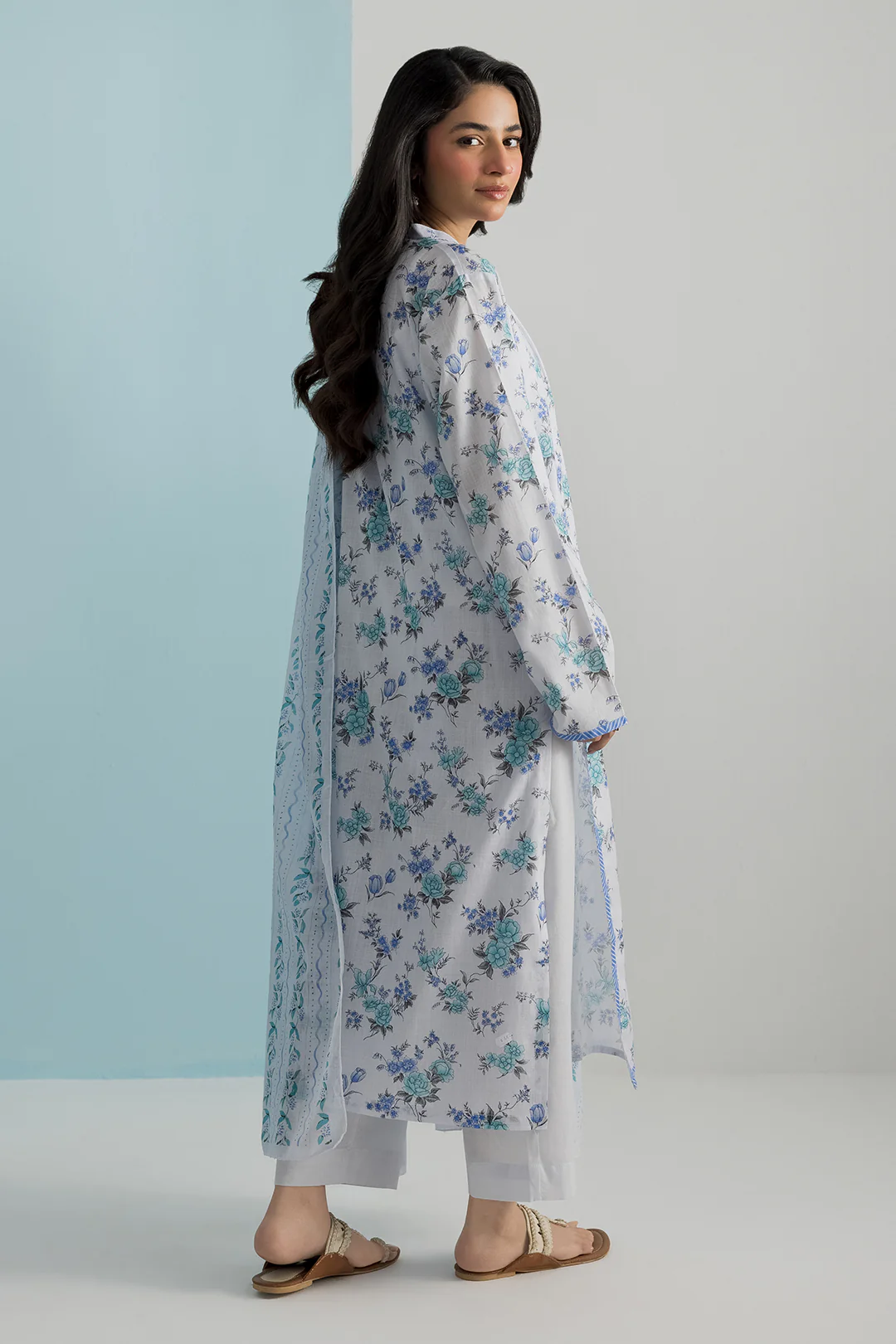 Kurta Dupatta Trouser - 2154 - Image 6