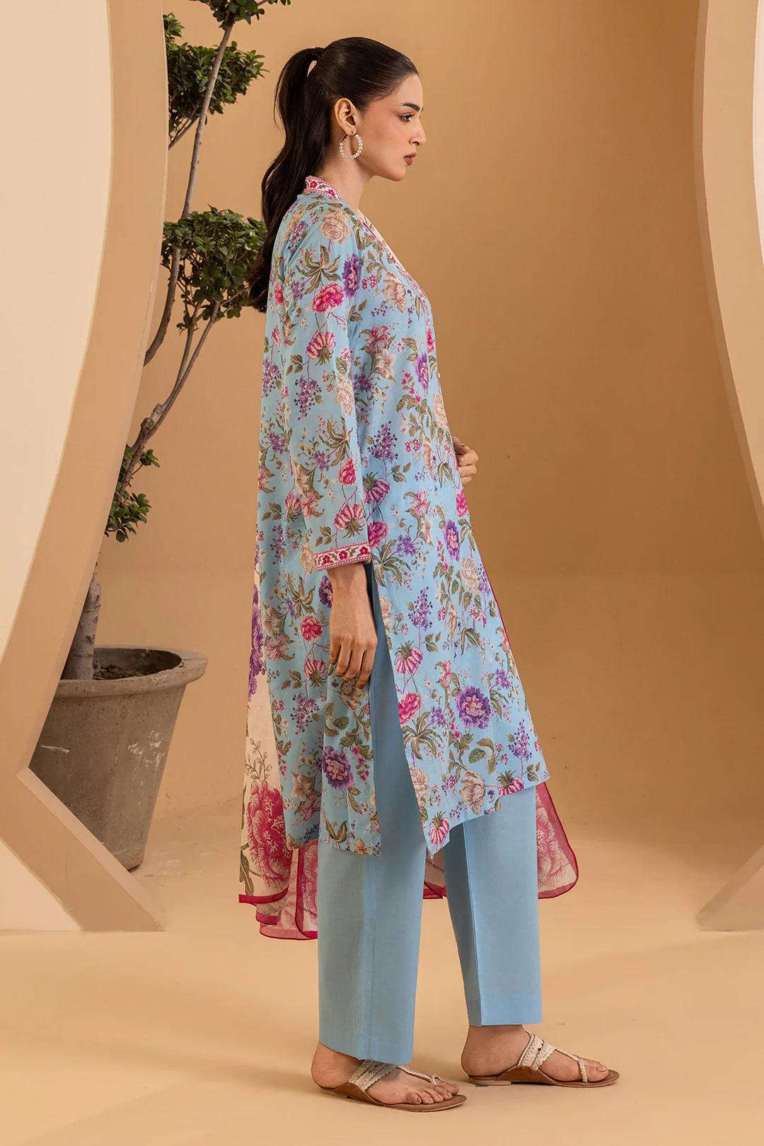 Kurta Dupatta Trouser - 2163 - Image 3