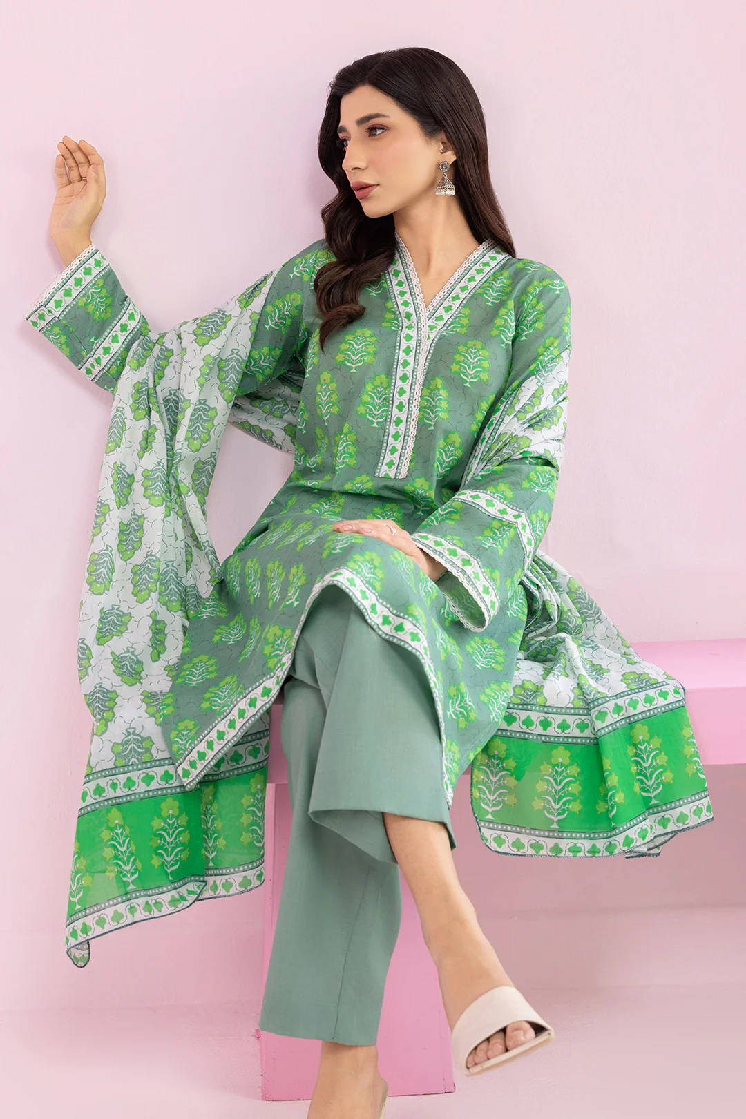 Kurta Dupatta Trouser - 2164 - Image 4
