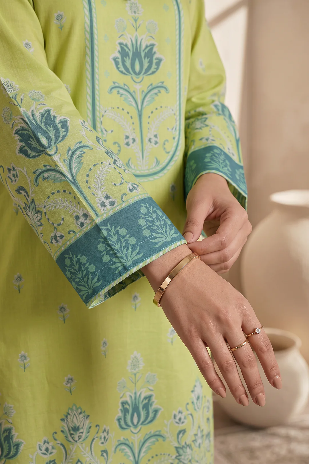 Kurta Dupatta Trouser - 2174 - Image 5