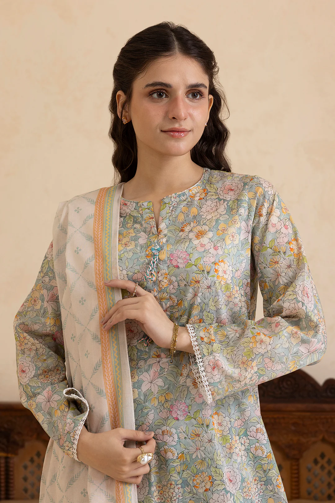 Kurta Dupatta Trouser - 2184 - Image 4
