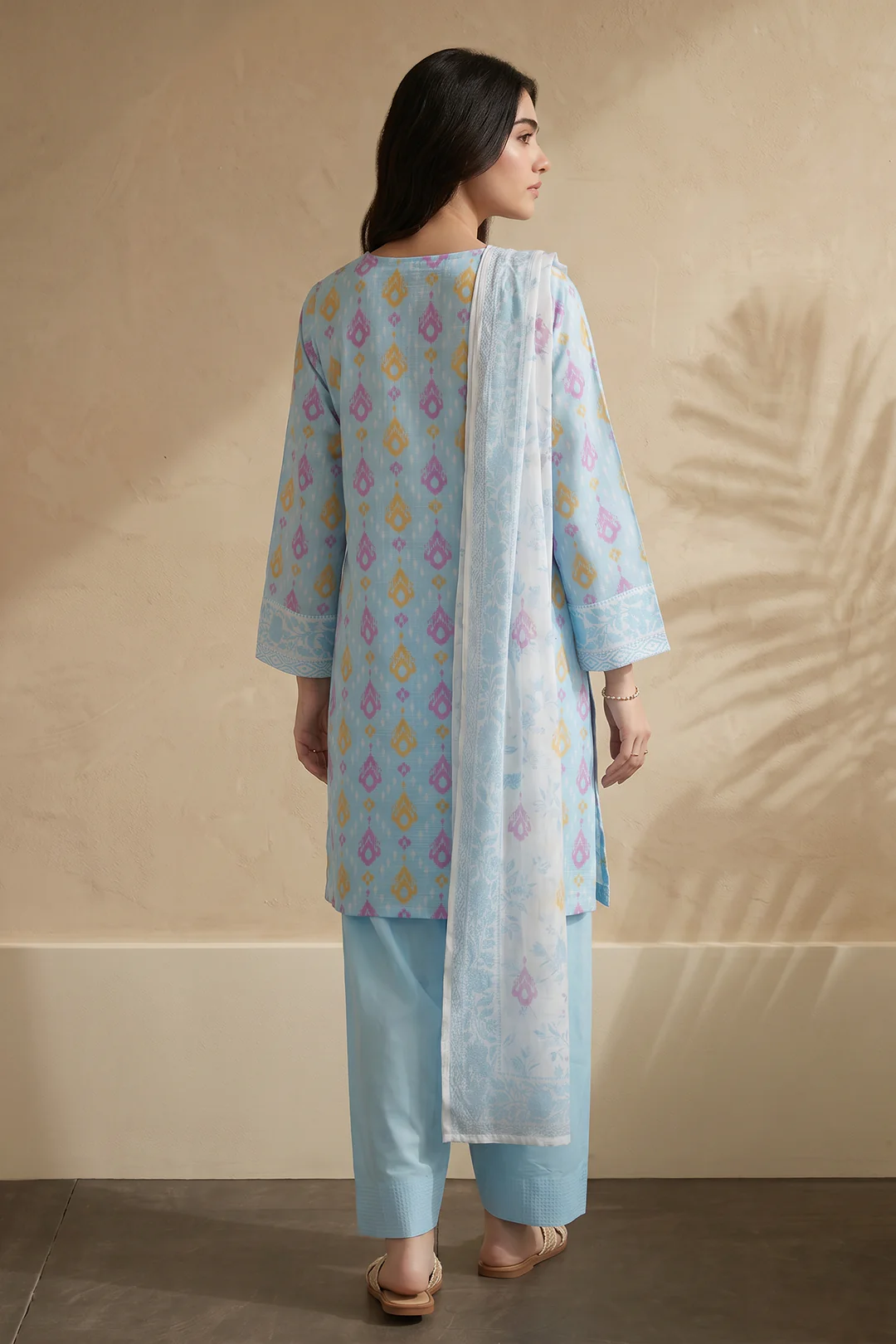 Kurta Dupatta Trouser - 2470 - Image 6