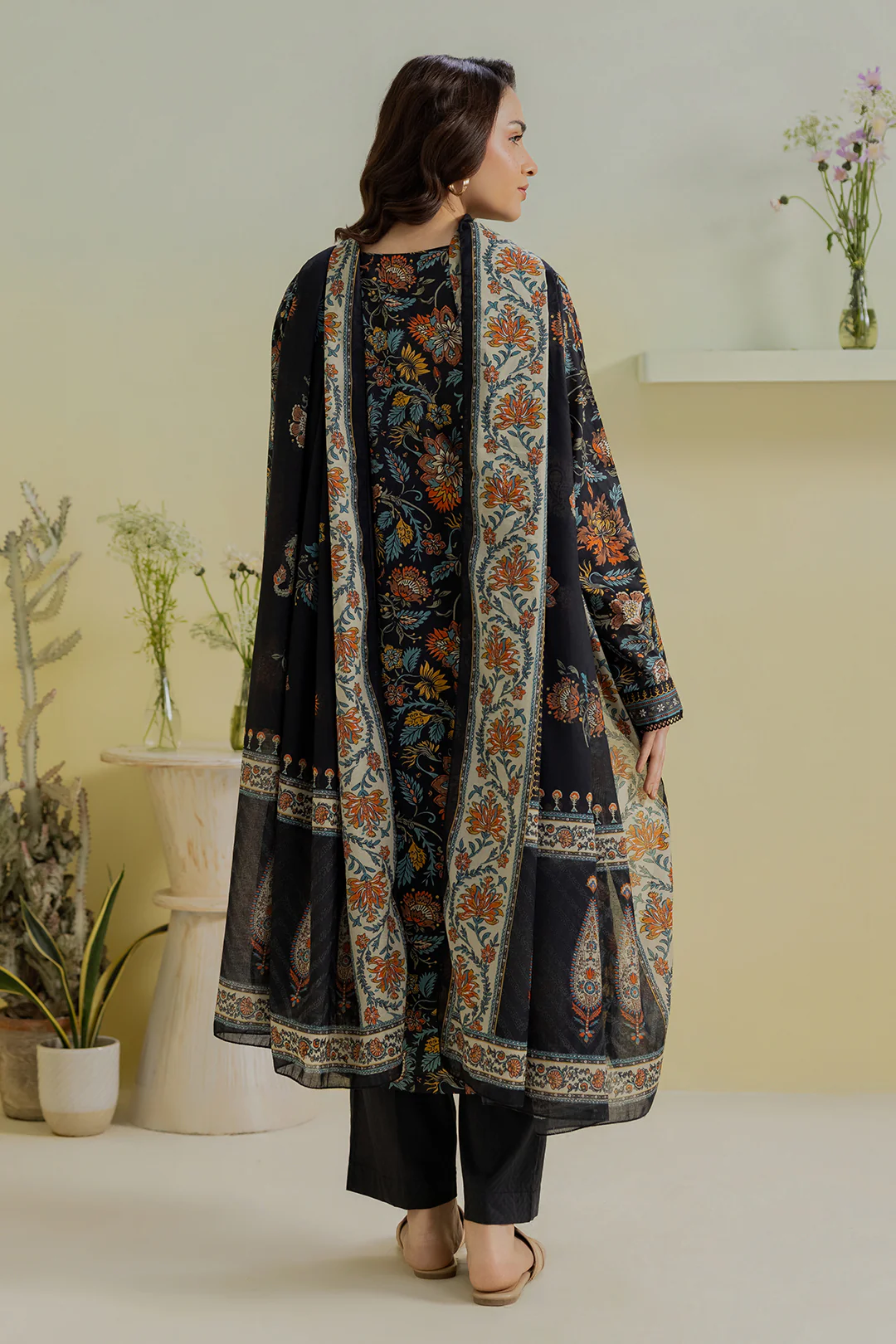 Kurta Dupatta Trouser - 2691 - Image 7