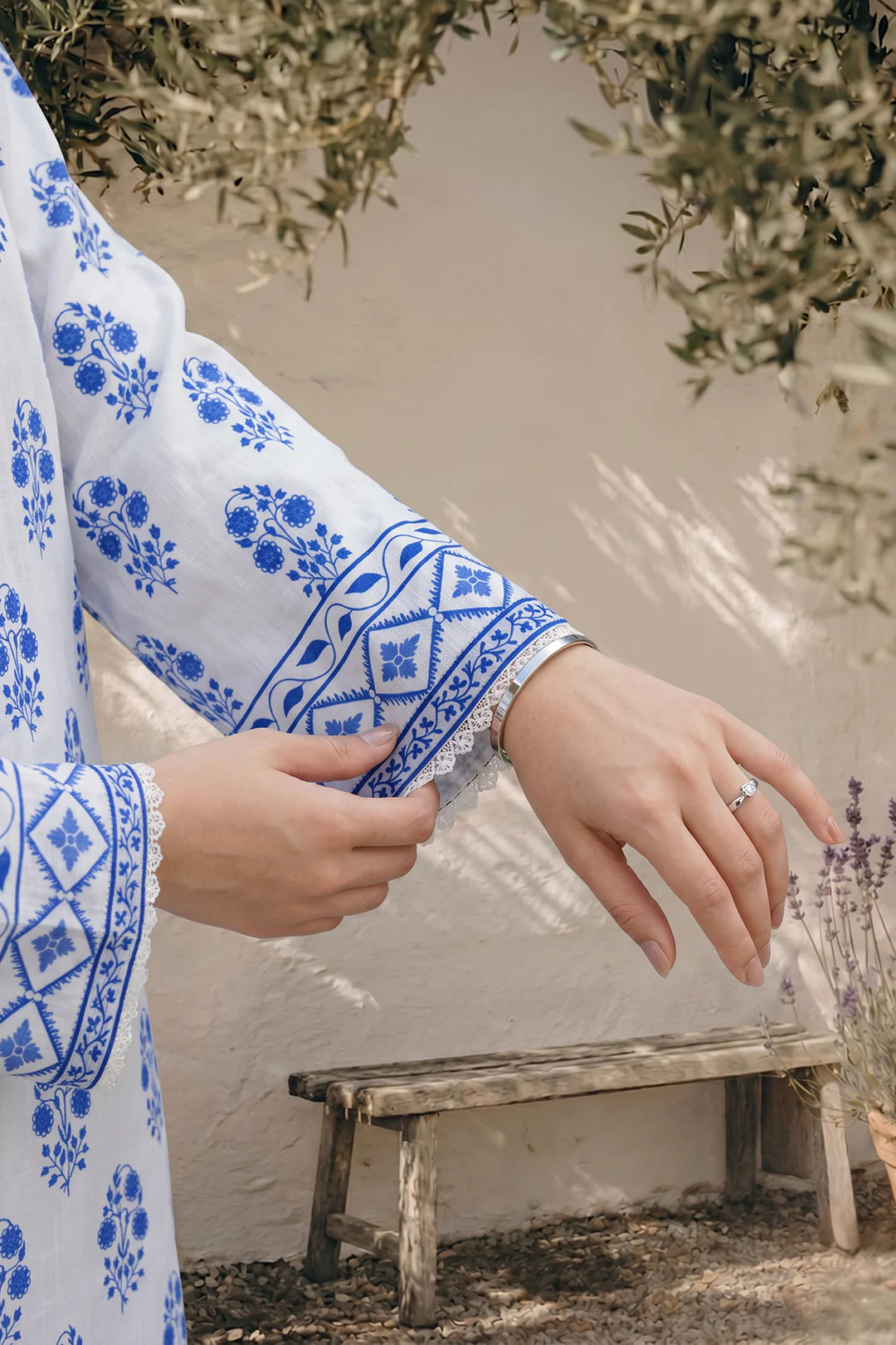 Kurta Dupatta Trouser - 2692 - Image 5