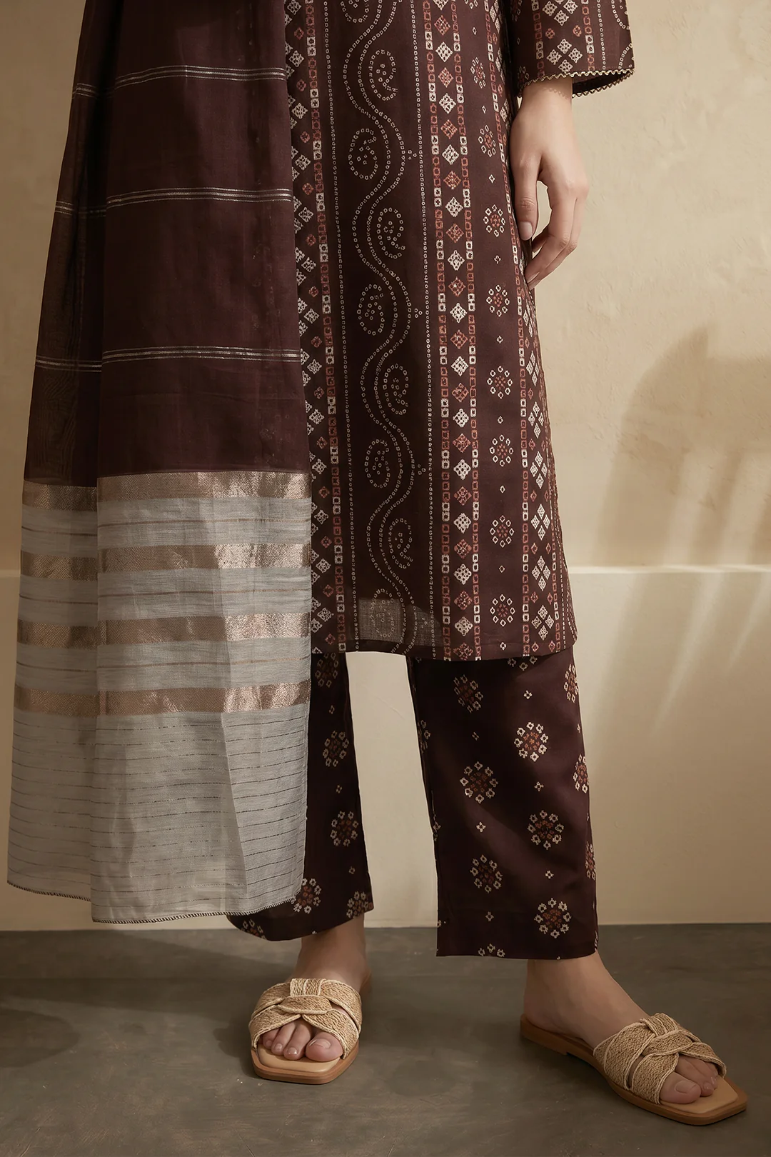 Kurta Dupatta Trouser - 2961 - Image 4