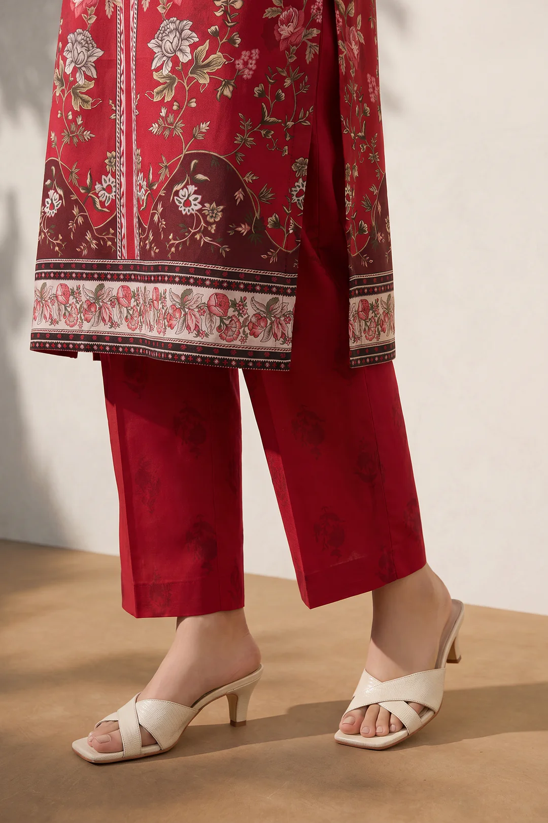 Kurta Dupatta Trouser - 2973 - Image 5