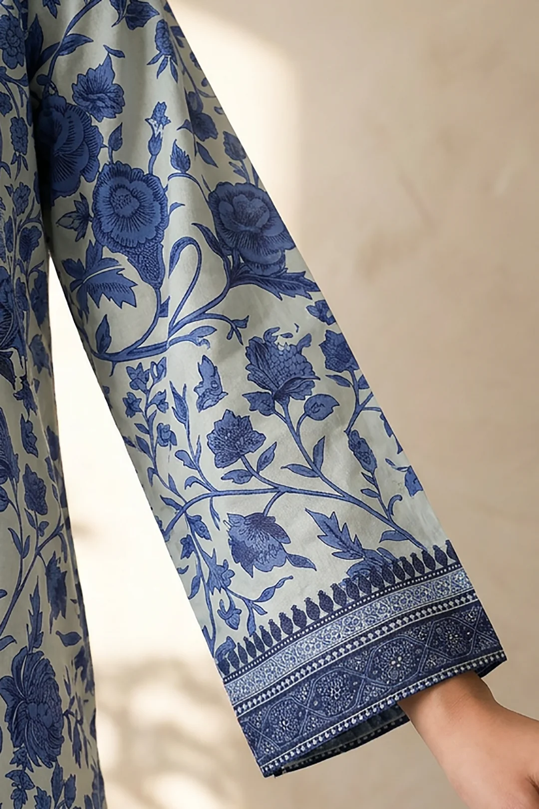 Kurta Dupatta Trouser - 3151 - Image 5
