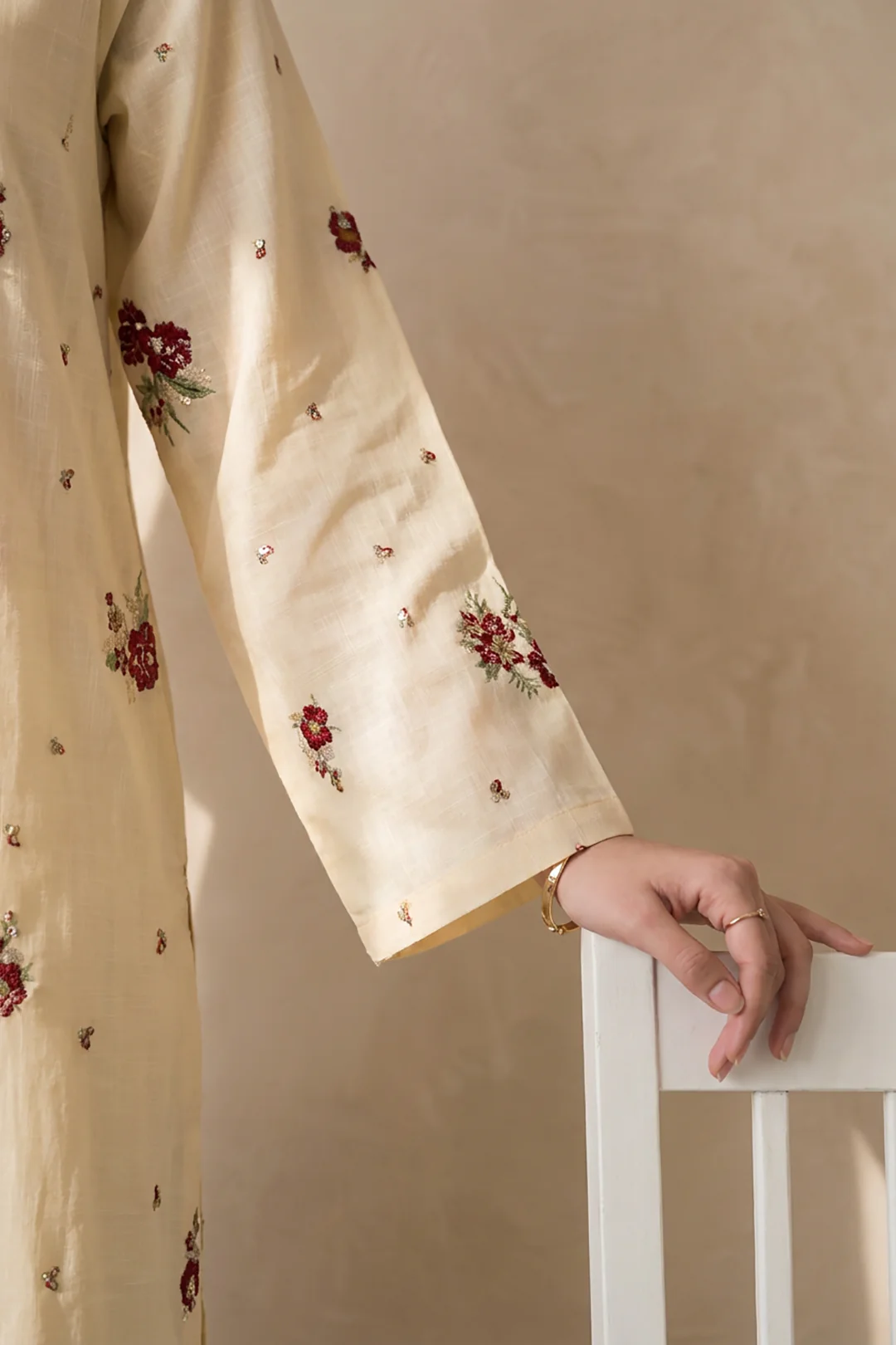 Embroidered Kurta Dupatta Trouser - 3220 - Image 5