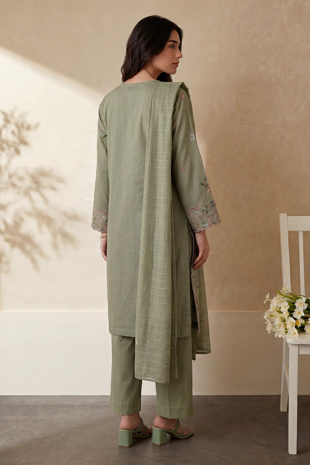 Embroidered Kurta Dupatta Trouser - 3723 - Image 6
