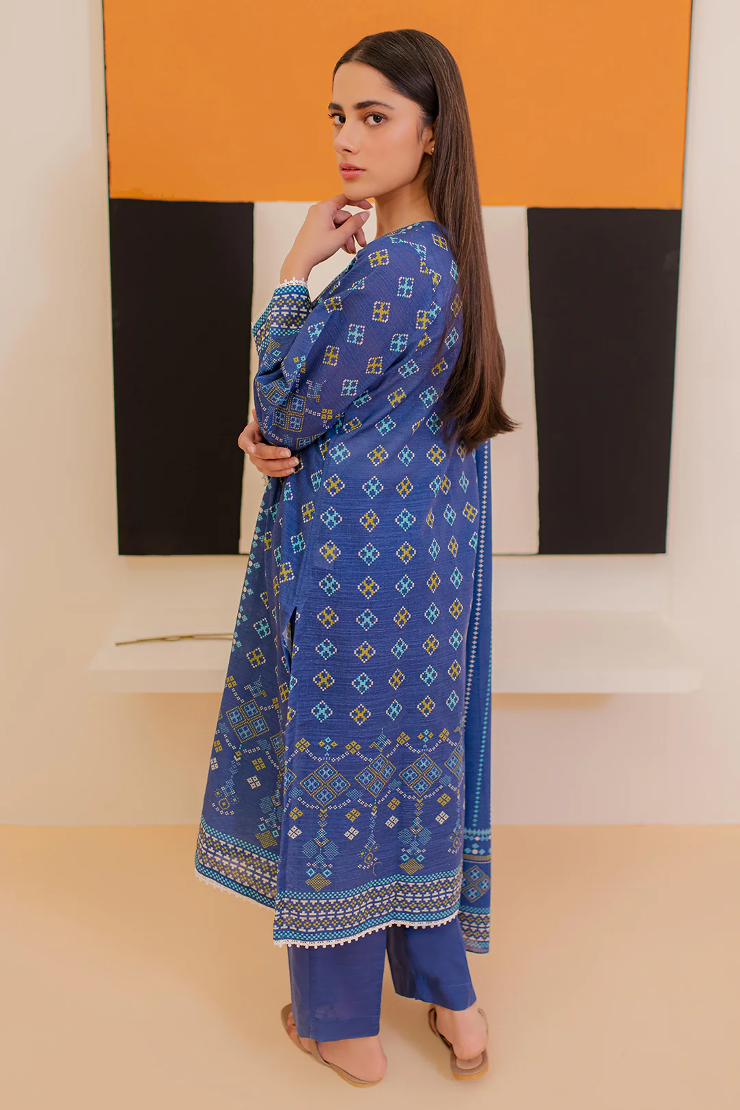 Kurta Dupatta Trouser - 3039 - Image 4