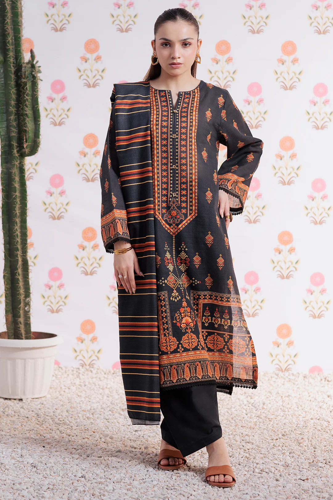 Kurta Dupatta Trouser - 3073 - Image 13