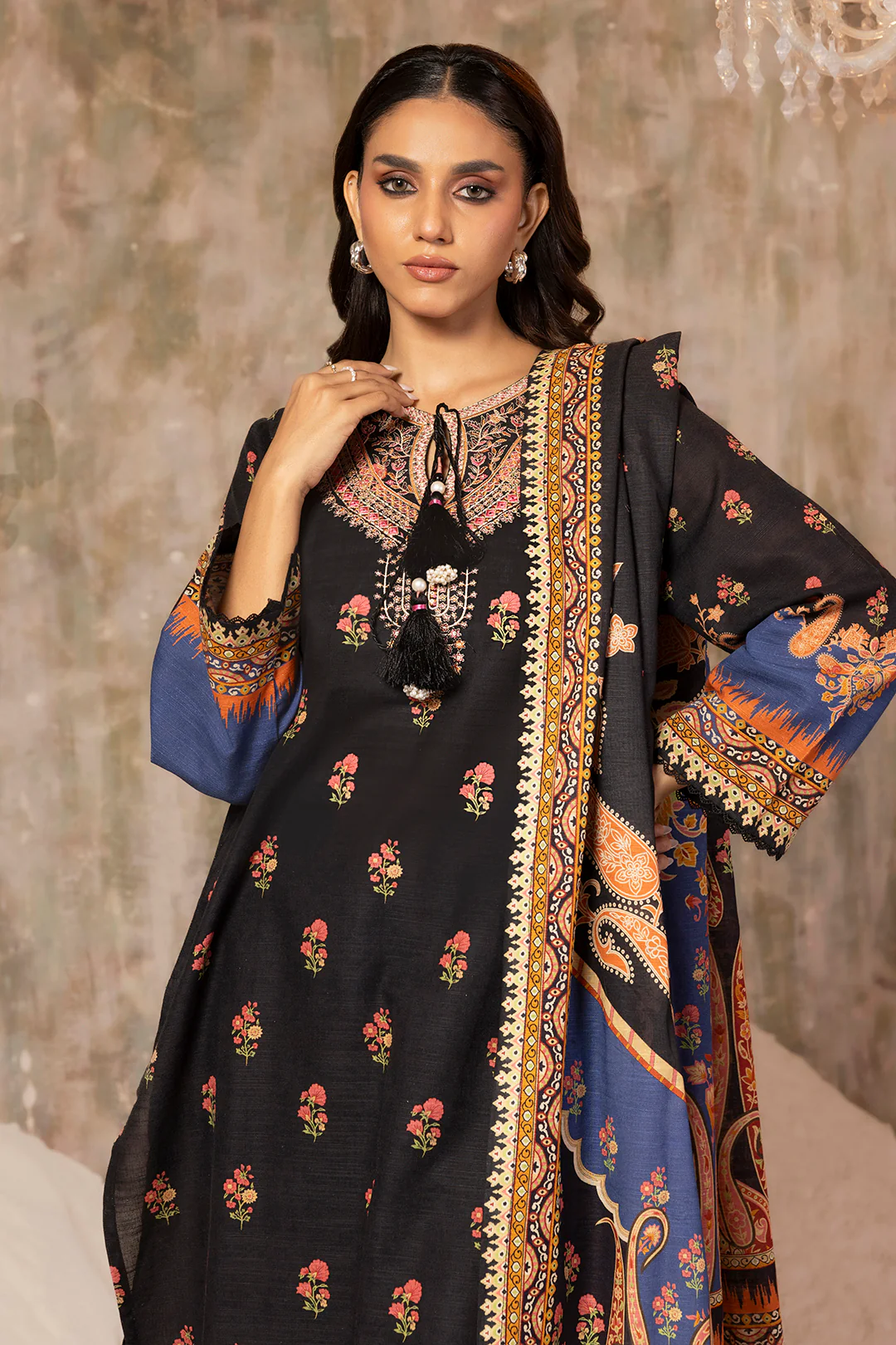 Embroidered Kurta Dupatta Trouser - 3118 - Image 4