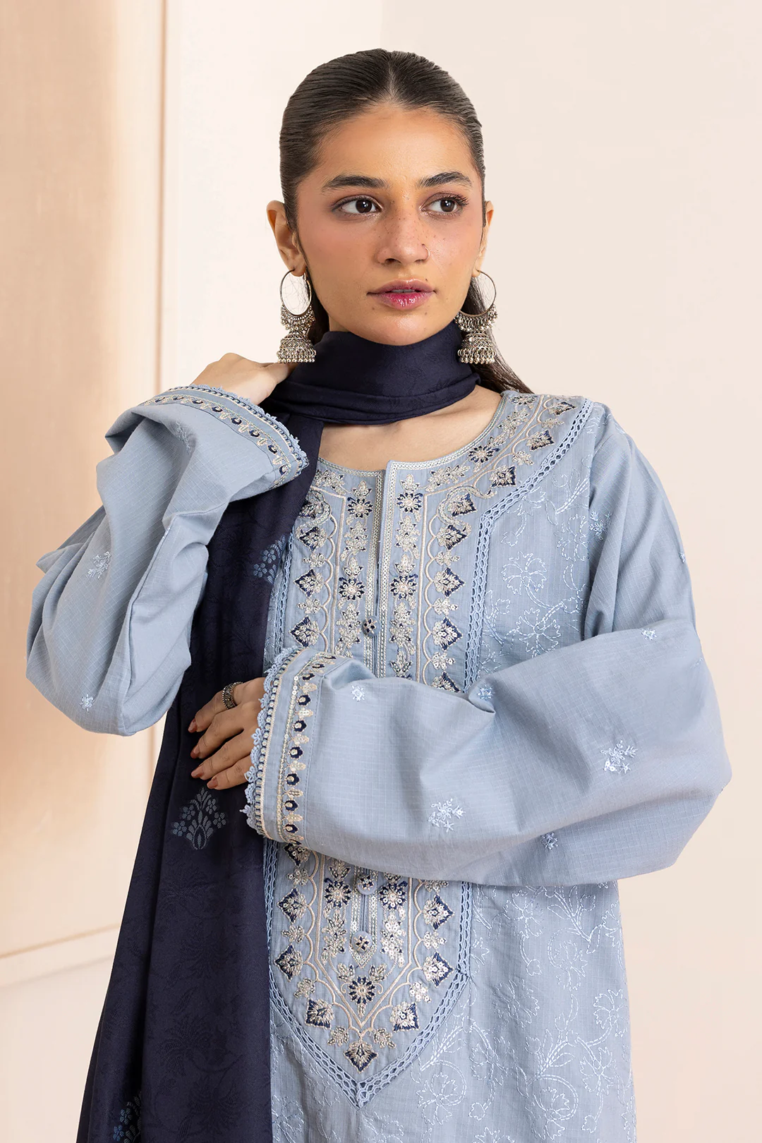 Embroidered Kurta Dupatta Trouser - 3370 - Image 2