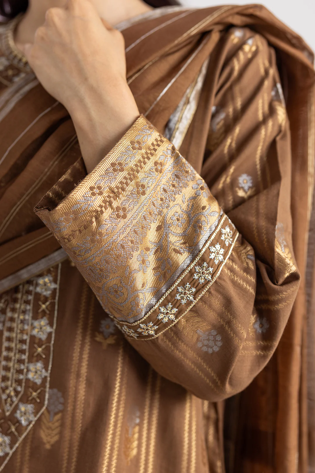 Embroidered Kurta Dupatta Trouser - 2530 - Image 6