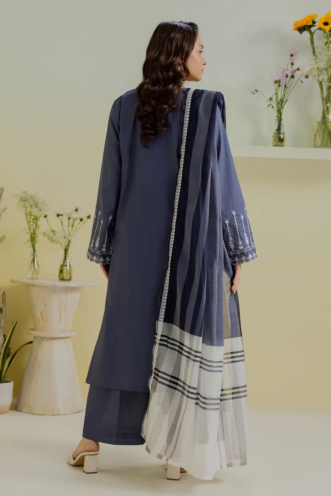 Embroidered Kurta Dupatta Trouser - 2591 - Image 7