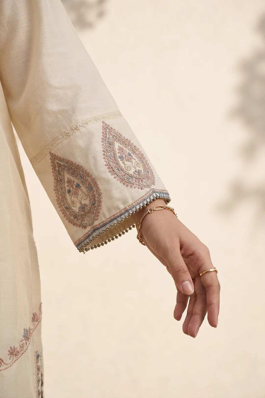 Embroidered Kurta Dupatta Trouser - 2602 - Image 6