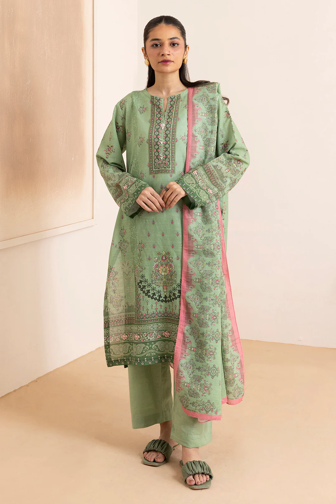Kurta Dupatta Trouser - 2699 - Image 3