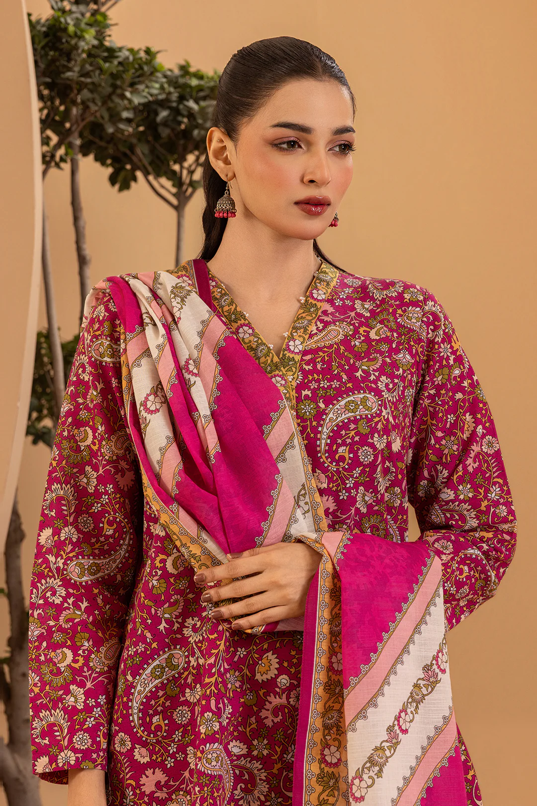 Kurta Dupatta Trouser - 2785 - Image 2