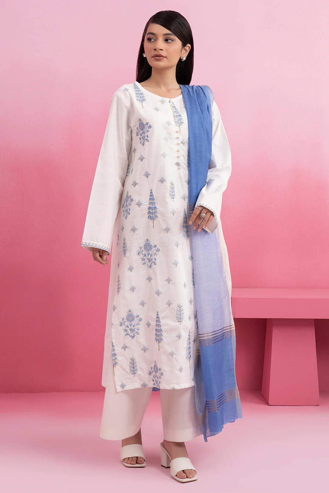 Embroidered Kurta Dupatta - 3211 - Image 3