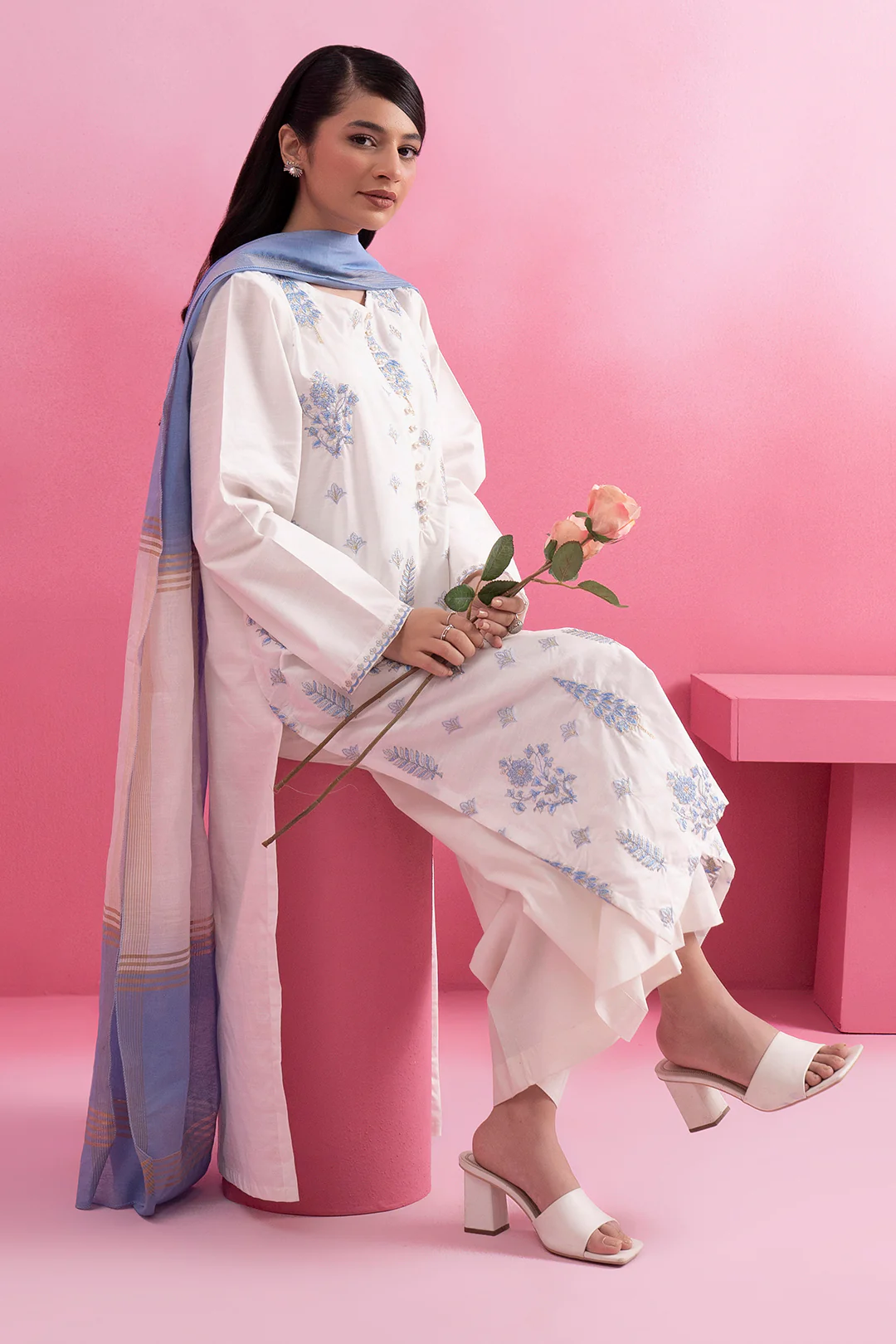 Embroidered Kurta Dupatta - 3211 - Image 7