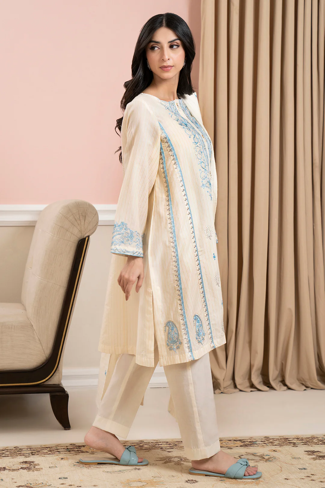 Embroidered Kurta Dupatta - 0974 - Image 5