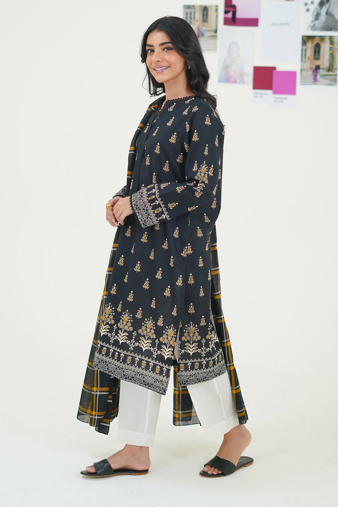Kurta Dupatta - 1699 - Image 3