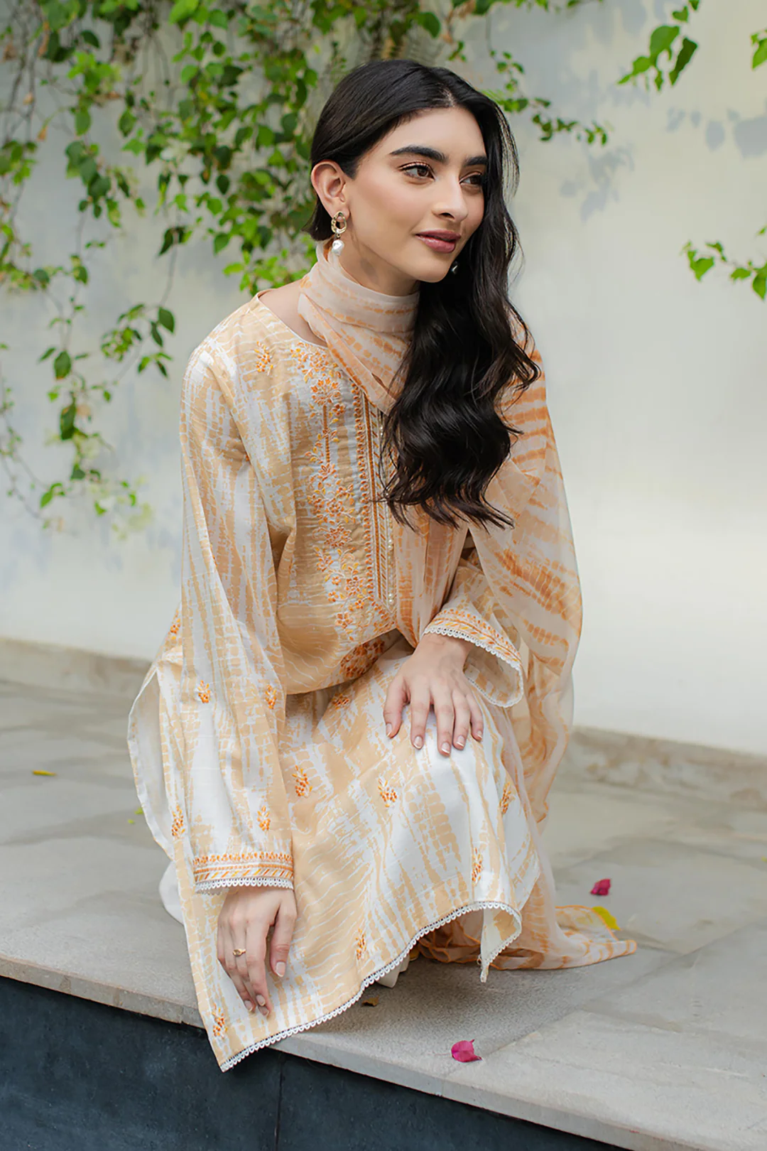 Embroidered Kurta Dupatta - 1705 - Image 3
