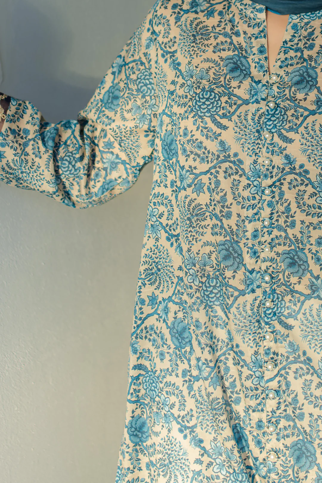 Embroidered Kurta Dupatta - 1706 - Image 4