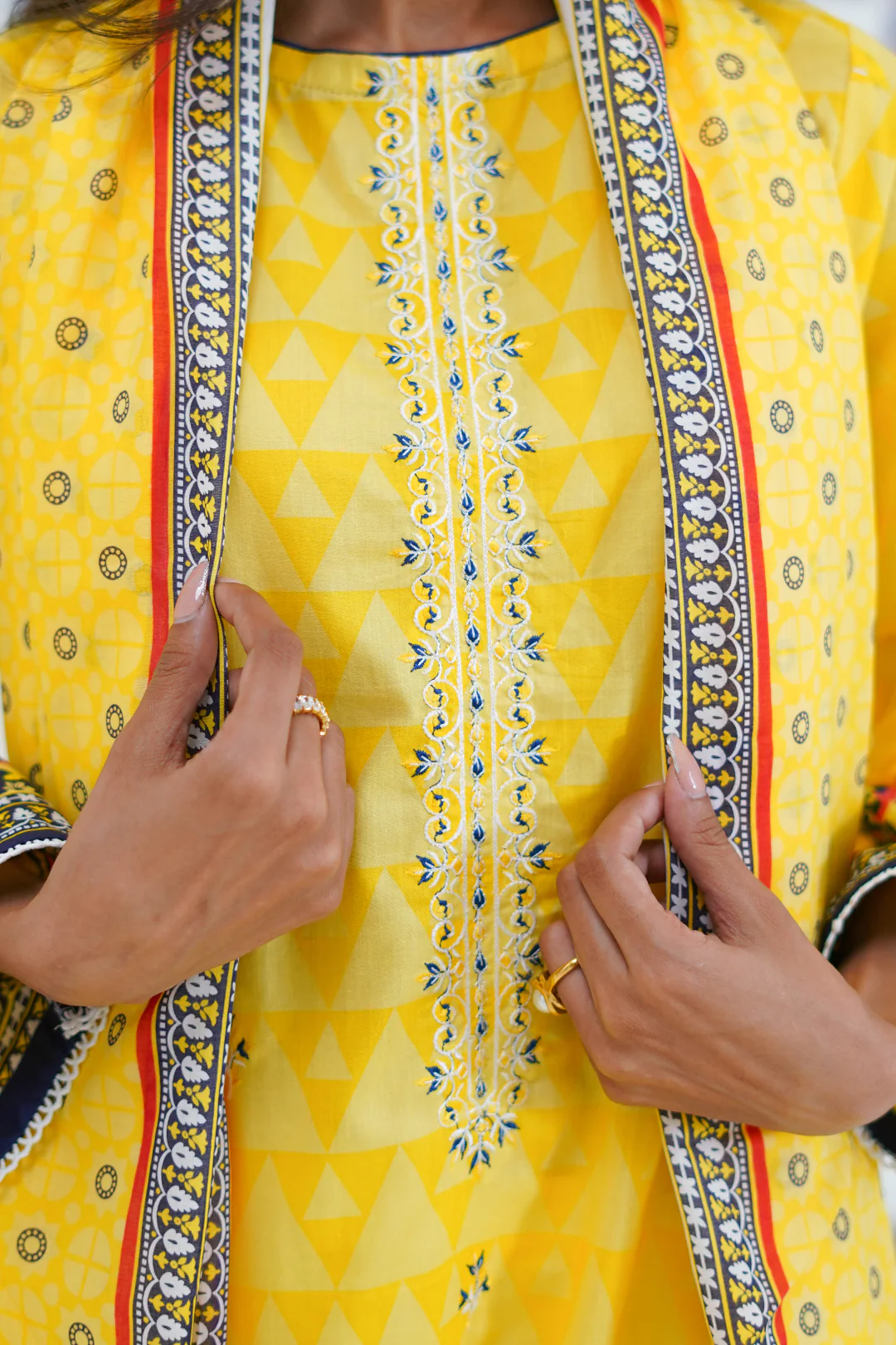 Embroidered Kurta Dupatta - 1763 - Image 3