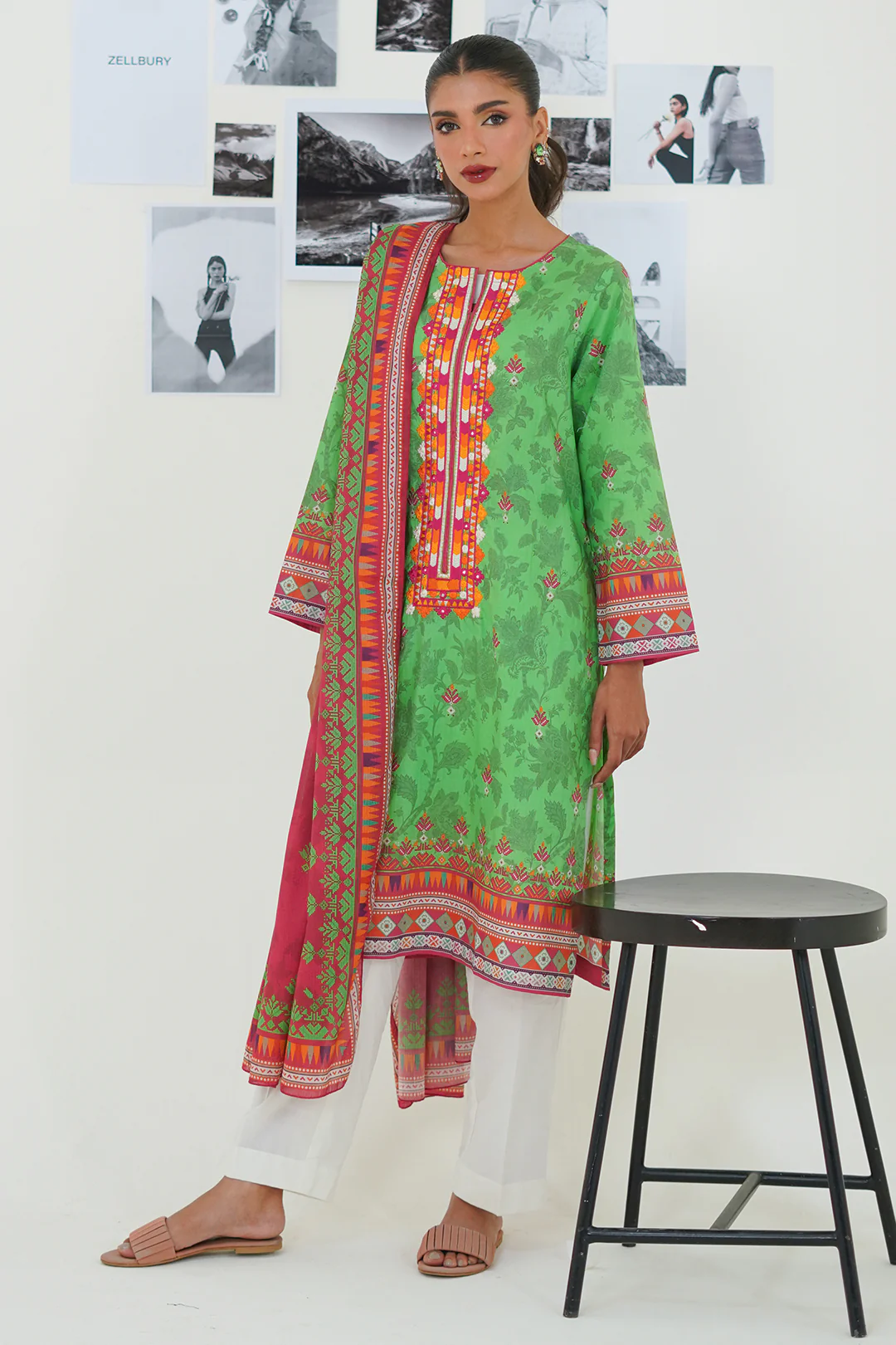 Embroidered Kurta Dupatta - 1894 - Image 3