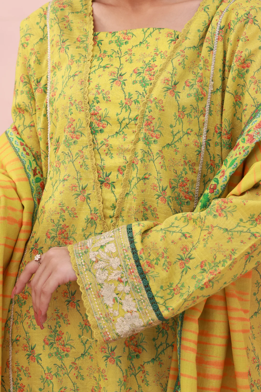 Embroidered Kurta Dupatta - 2074 - Image 4